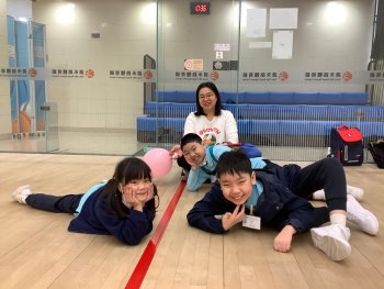 B班參觀活動 參觀禾源路體育館