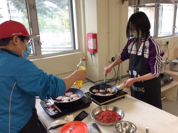 閒聚閣_家長有營廚房：有趣營養便當班