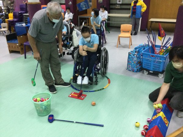 社際高球體驗日