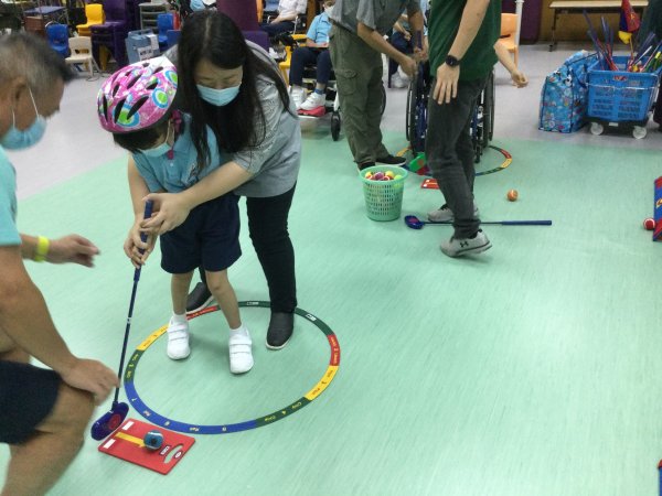 社際高球體驗日