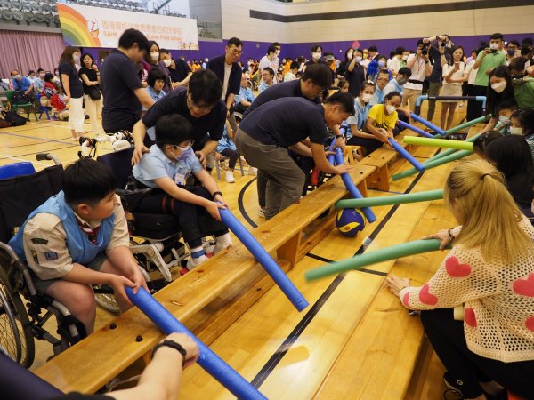 聯校運動日