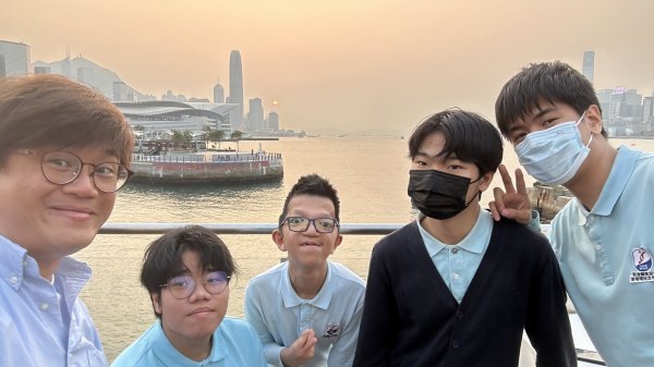 普普樂團於扶輪社慈善晚宴演唱