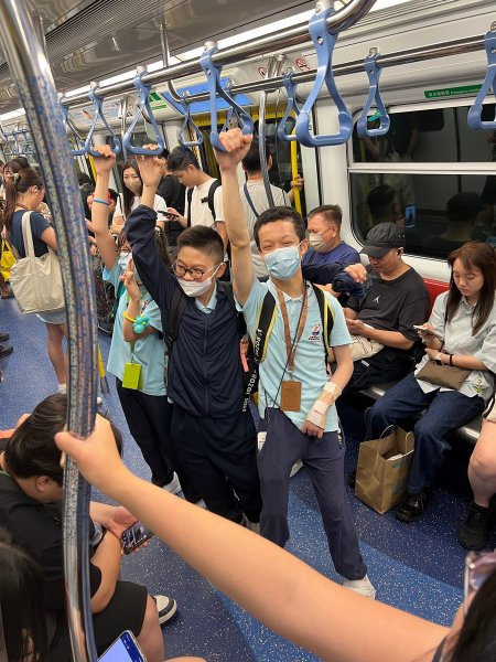 街頭義工服務