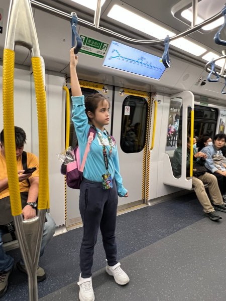 參觀「香港多面體」展覽