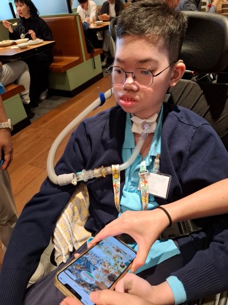 參觀「香港多面體」展覽