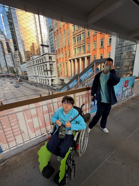 參觀展城館及港島海岸線探索