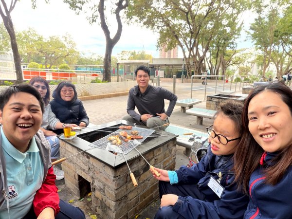 延讀生課程-獅子山公園BBQ