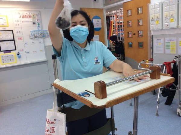 J 班工作體驗 咖啡渣包裝