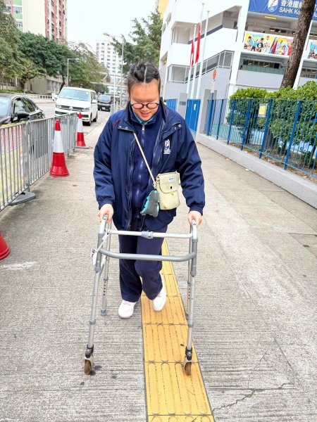 EOS外出街巿購物及煮通粉