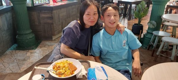 D1.07_到當地熟食中心品嚐新加坡美食